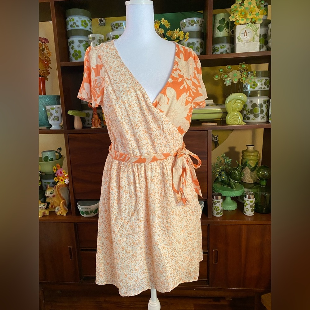 NWT AE Wrap Dress Med.